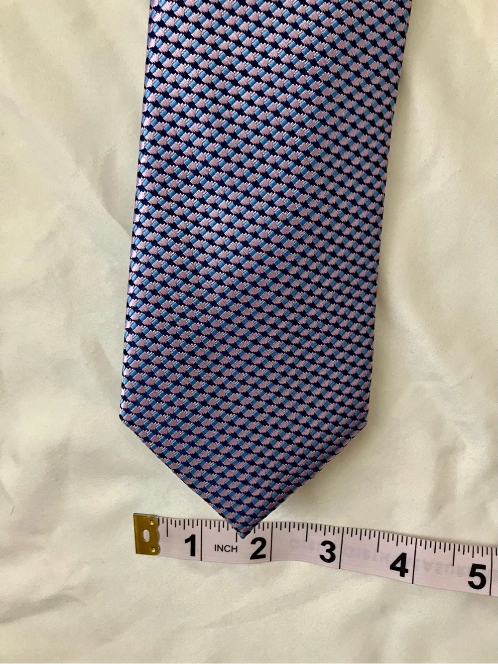 Perry Ellis Blue and Lavender Woven Geometric Tie